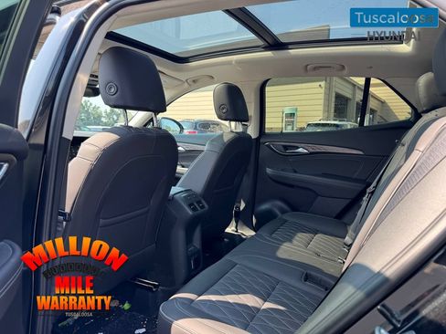 Used 2023 Buick Envision Avenir AWD/4WD image 11
