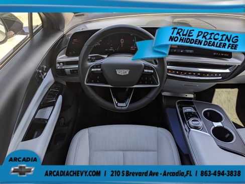 Used 2024 Cadillac Lyriq Luxury RWD image 18