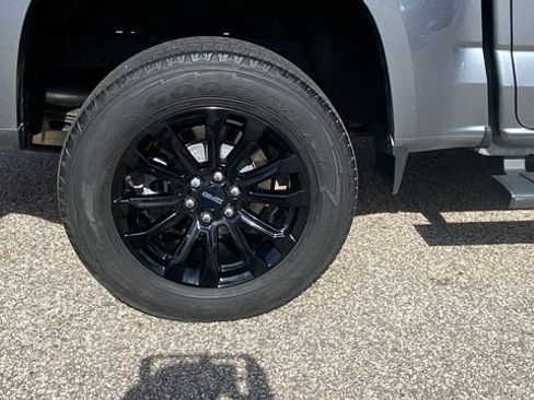 Used 2021 GMC Canyon Elevation w/ Driver Alert Package AWD/4WD image 11