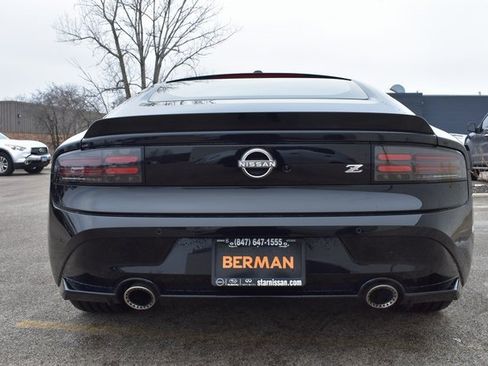 Certified 2024 Nissan Z Performance w/ Floor Mat Package image 4