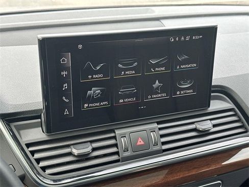 Used 2023 Audi Q5 2.0T Premium w/ Convenience Package image 29