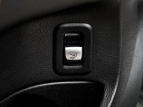 Used 2018 Mercedes-Benz C 63 AMG S w/ Driver Assistance Package image 37