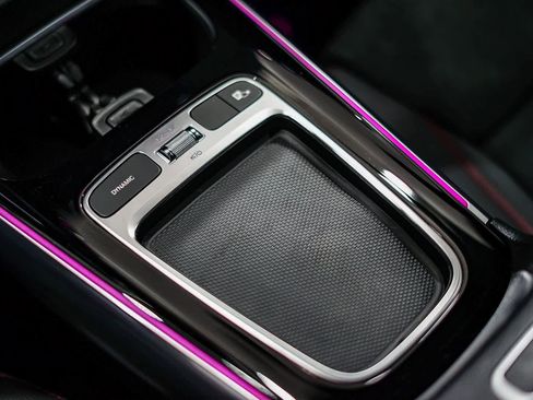 Used 2025 Mercedes-Benz GLA 250 image 21