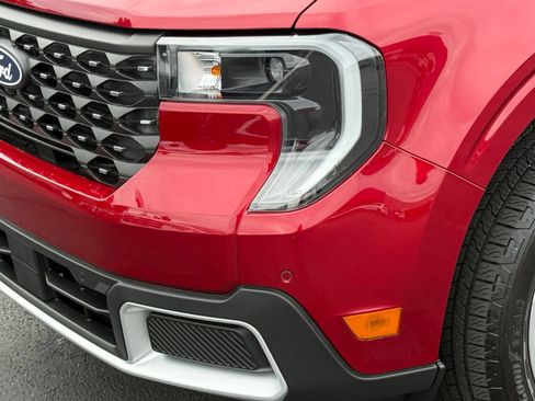 Used 2026 Ford Maverick Lariat w/ 4K Tow Package AWD/4WD image 10
