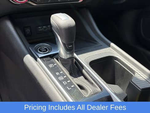 Used 2025 Nissan Sentra SV FWD image 25