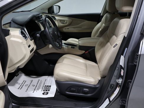 Used 2023 Nissan Murano SL image 9