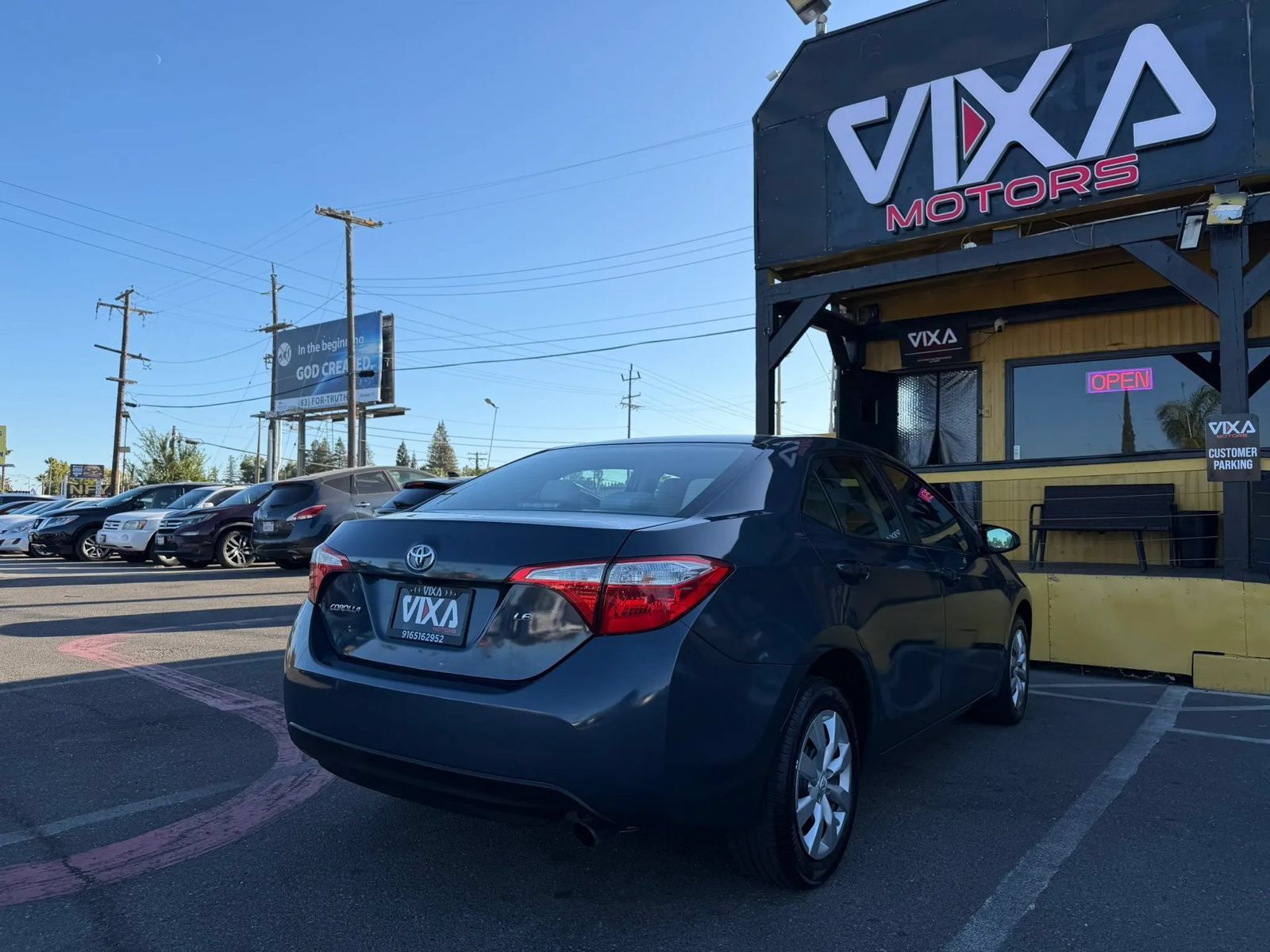 Used 2016 Toyota Corolla LE FWD image 5