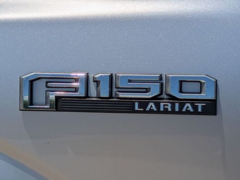 Used 2015 Ford F150 Lariat w/ Equipment Group 502A Luxury AWD/4WD image 20