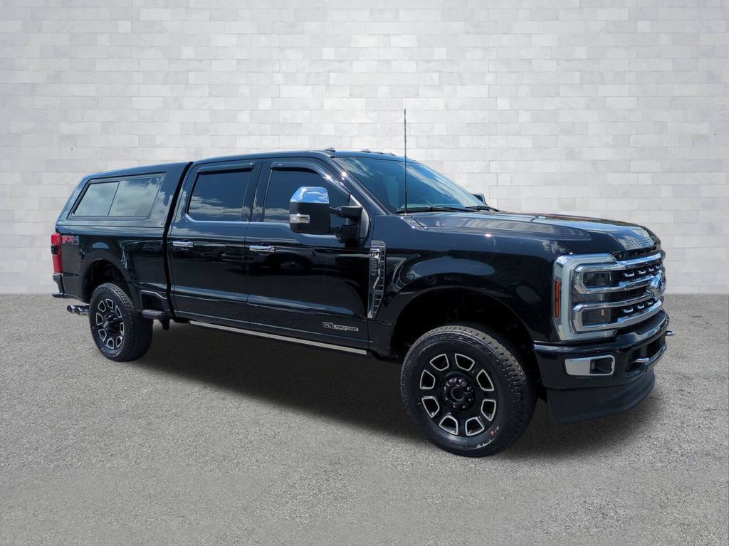 Used 2024 Ford F250 Platinum AWD/4WD image 2
