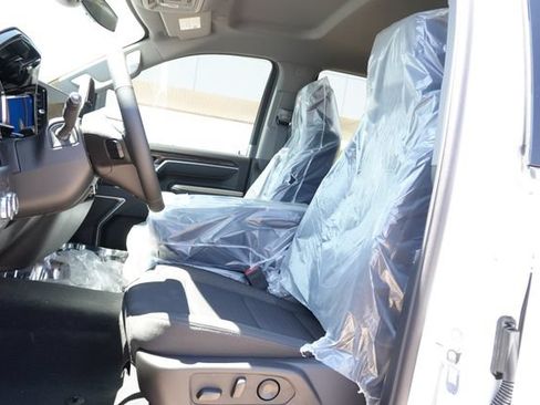 New 2026 GMC Sierra 3500 SLE w/ SLE Value Package AWD/4WD image 20