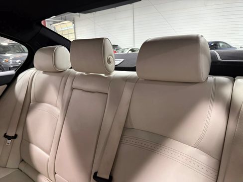 Used 2015 BMW 528i xDrive Sedan AWD/4WD image 65