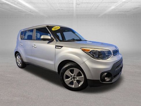 Used 2019 Kia Soul FWD image 4
