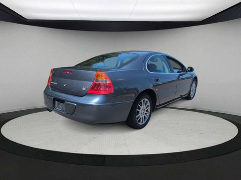 Used 2001 Chrysler 300M FWD image 8