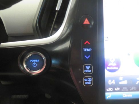 Used 2018 Toyota Prius Prime Premium FWD image 39