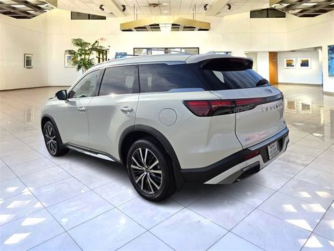 Used 2024 INFINITI QX60 Sensory w/ Vision Package image 5