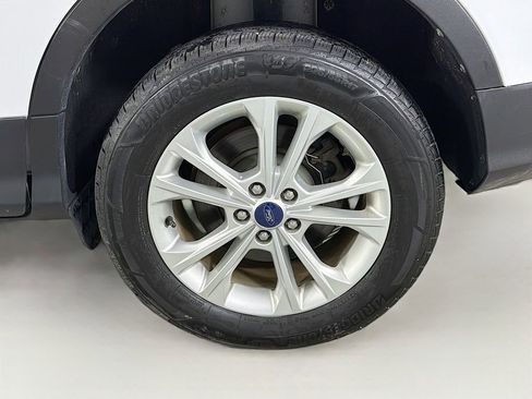 Used 2018 Ford Escape SE FWD image 27