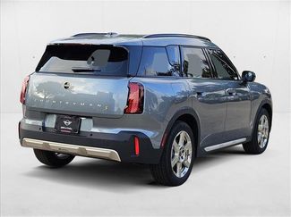 Used 2025 MINI Cooper Countryman SE video 2