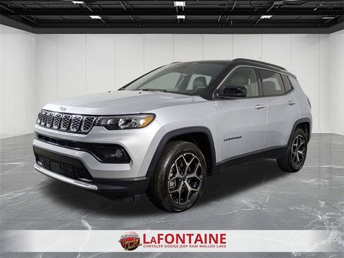 Certified 2025 Jeep Compass Limited image 1
