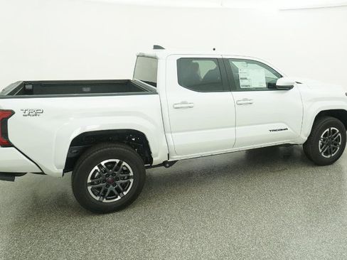 New 2025 Toyota Tacoma TRD Sport image 23
