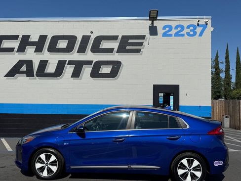 Used 2019 Hyundai Ioniq Limited FWD image 23