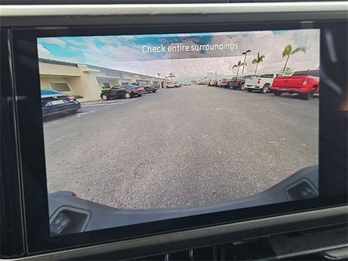 New 2025 Jeep Gladiator High Tide image 19