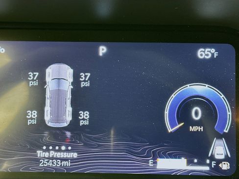 Used 2023 Jeep Grand Cherokee Altitude image 19