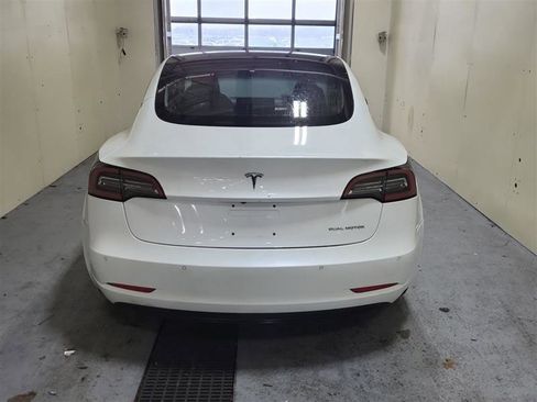 Used 2018 Tesla Model 3 Long Range image 7