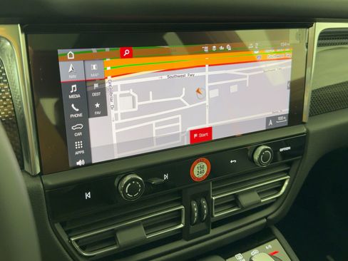 New 2026 Porsche Macan GTS image 23