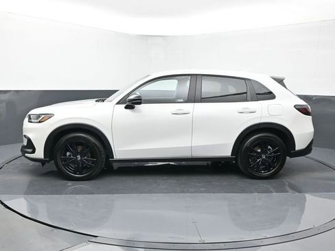 Used 2026 Honda HR-V Sport image 2