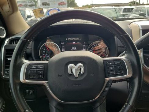 Used 2022 RAM 3500 Laramie AWD/4WD image 19
