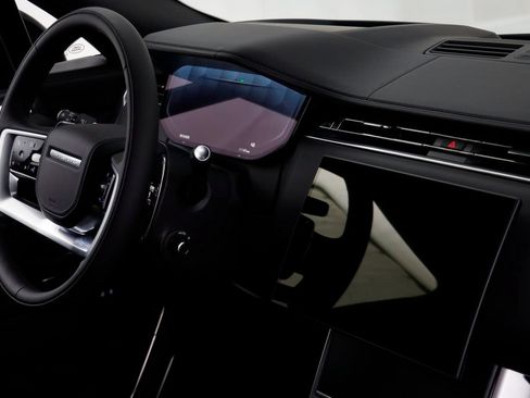 New 2025 Land Rover Range Rover SV AWD/4WD image 27