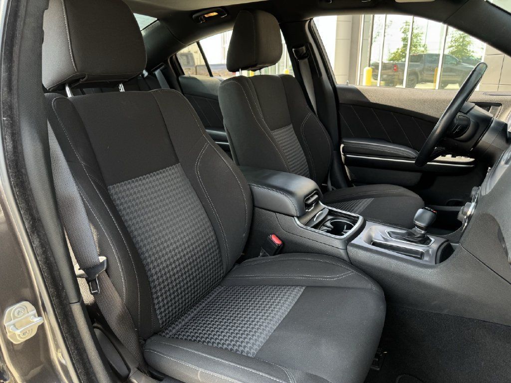Used 2023 Dodge Charger SXT RWD image 29