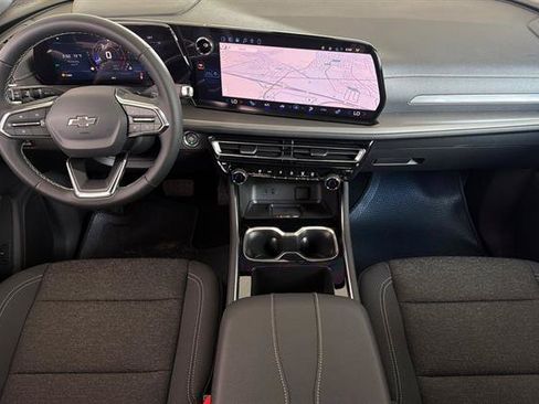 New 2026 Chevrolet Traverse LT w/ Midnight/Sport Edition FWD image 14