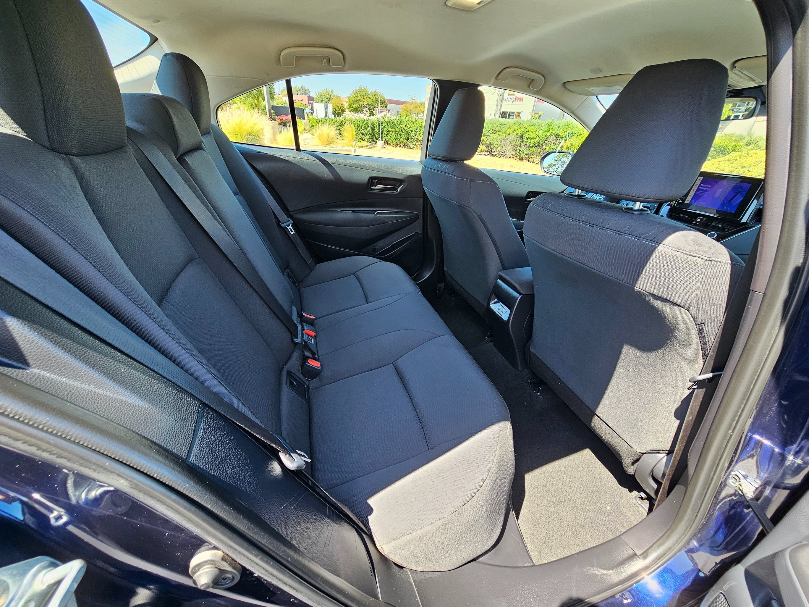 Used 2024 Toyota Corolla LE FWD image 24