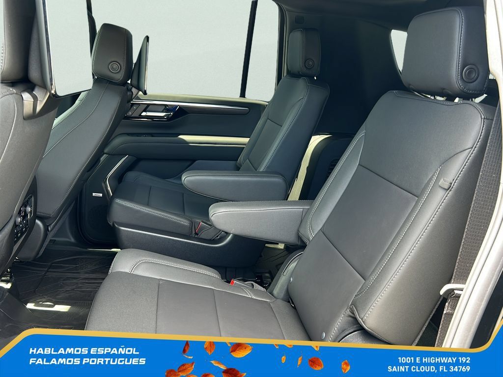 New 2026 Chevrolet Suburban Z71 w/ Z71 Off-Road Package AWD/4WD image 25