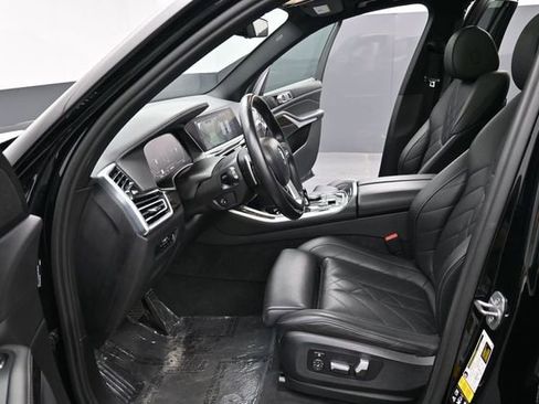 Used 2023 BMW X5 xDrive40i AWD/4WD image 28