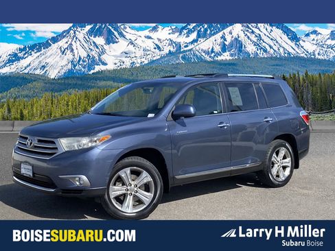 Used 2012 Toyota Highlander Limited w/ Tow Pkg AWD/4WD image 1
