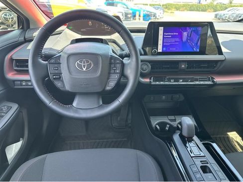 Used 2023 Toyota Prius Prime FWD image 28