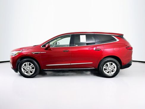 Used 2020 Buick Enclave Essence w/ LPO, Luxury Package image 4