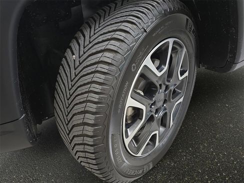 Used 2020 Jeep Compass Trailhawk w/ Leather Interior Group image 35