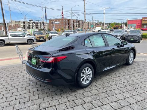 New 2026 Toyota Camry LE w/ Convenience Package AWD/4WD image 5