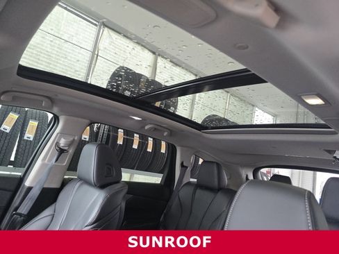 Used 2025 Acura MDX w/Technology Package image 15