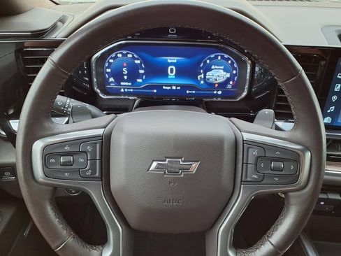 Used 2023 Chevrolet Silverado 1500 RST w/ Convenience Package II AWD/4WD image 13
