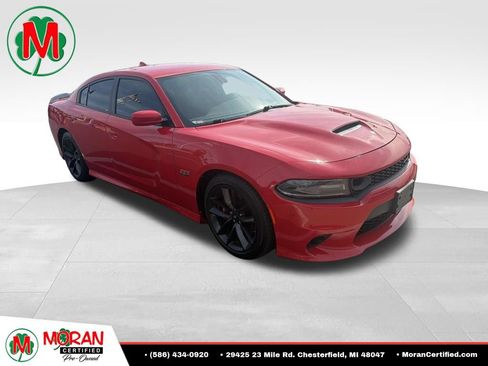 Used 2019 Dodge Charger Scat Pack RWD image 1