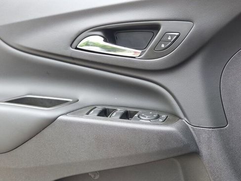 Used 2024 Chevrolet Equinox LT w/ LPO, Floor Liner Package FWD image 27