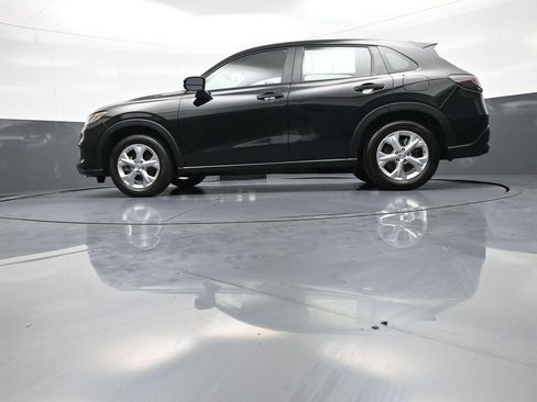 Certified 2023 Honda HR-V LX image 31