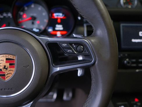 Used 2017 Porsche Macan S image 18
