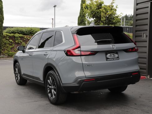 Used 2026 Honda CR-V EX-L image 4