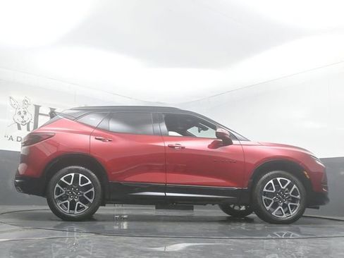 New 2026 Chevrolet Blazer RS w/ LPO, Floor Liner Package FWD image 31