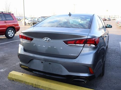 Used 2018 Hyundai Sonata Limited image 18
